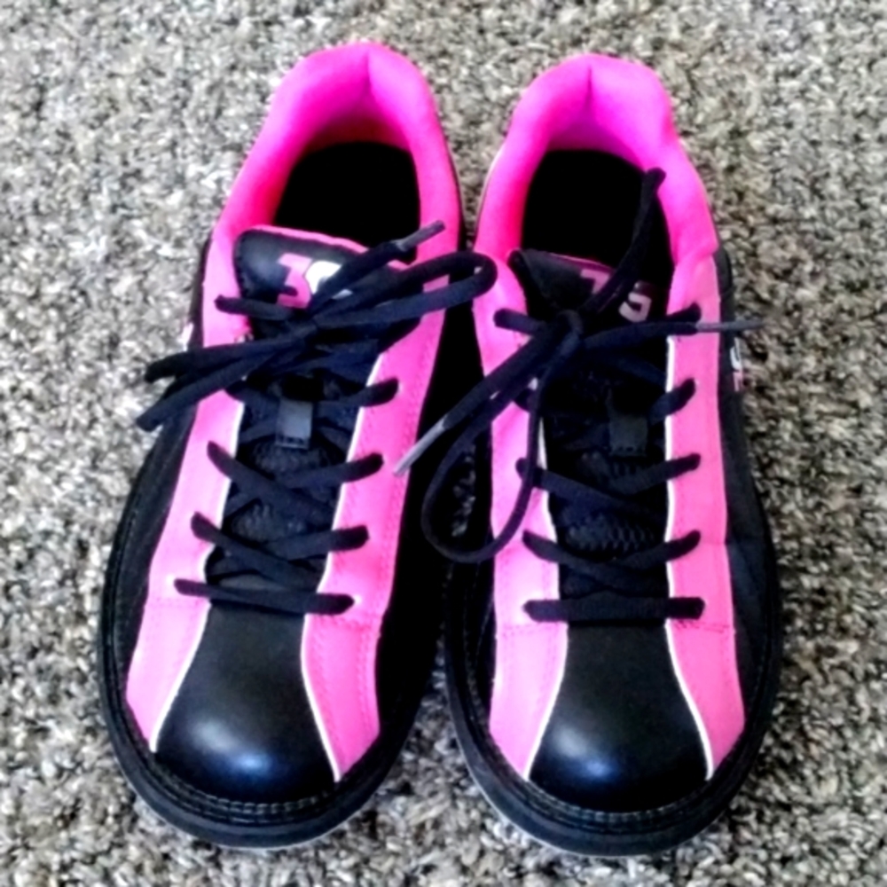 3G Bowling Shoes